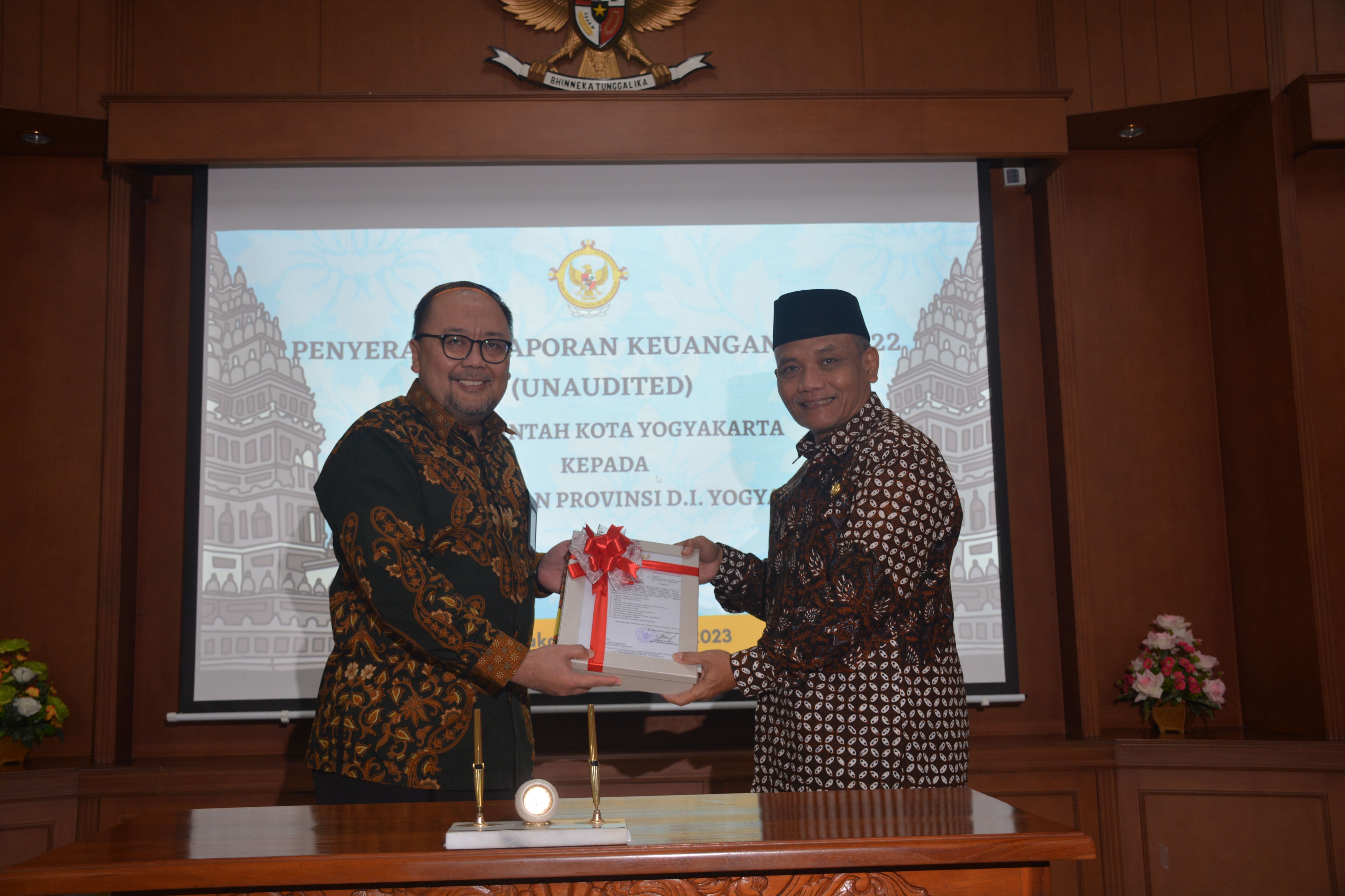 Pemerintah Kota Yogyakarta Serahkan LKPD TA 2022 kepada BPK Perwakilan Provinsi DIY